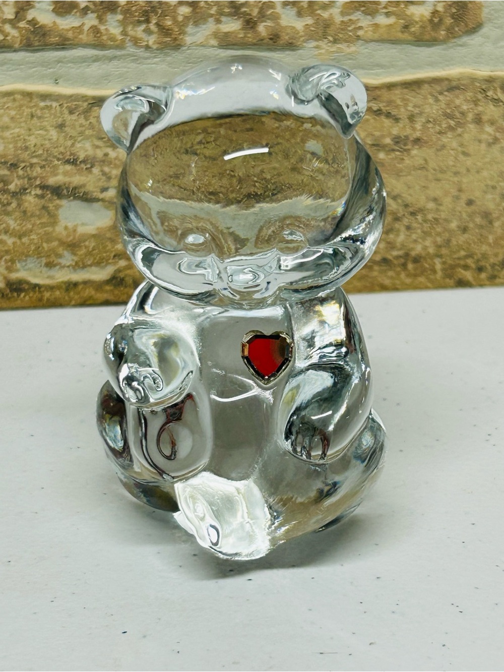 Vintage Fenton Glass
Birthstone Bear